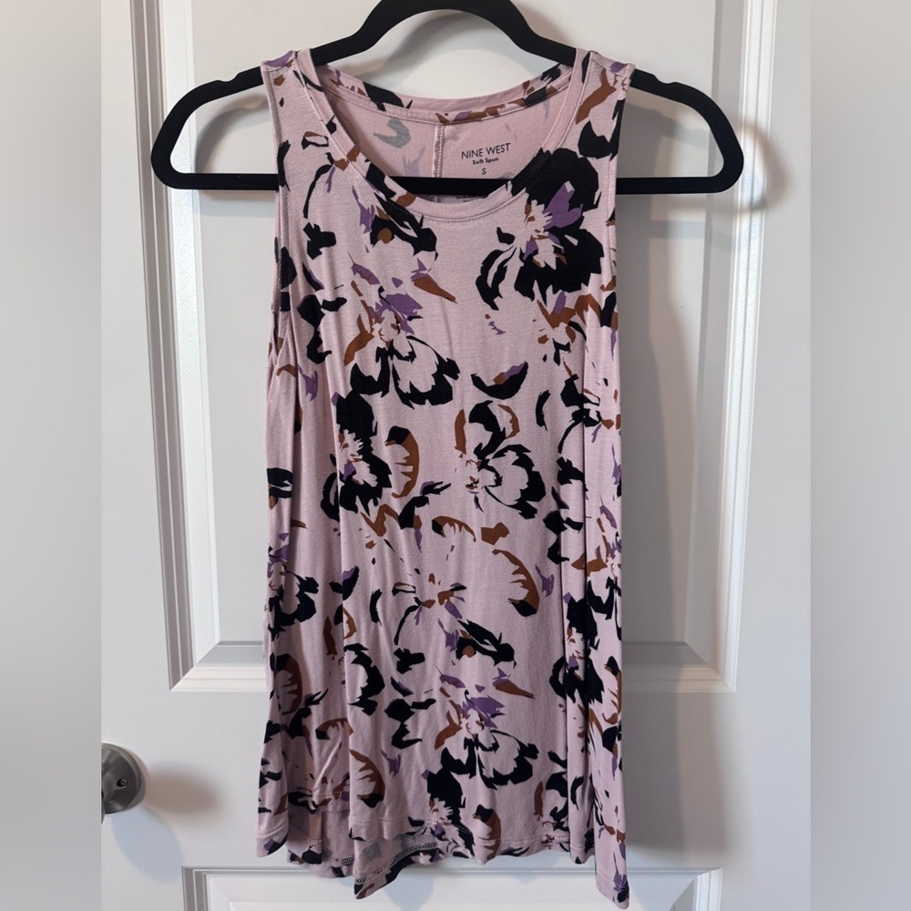Nine West Women's Tank Top Size Medium Floral Sleeveless Top